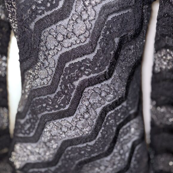 Vtg Y2K Cache Black Silver Metallic Sheer Stretch Lace Top High Neck Size Large - Picture 2 of 9